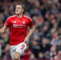 Chris Wood Samai Rekor Bryan Roy, Nottingham Forest Kalahkan Ipswich 1-0