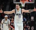 Luka Doncic Kembali, Mavericks Bungkam Blazers