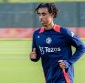 Leny Yoro Berpeluang Debut Saat MU Hadapi Arsenal