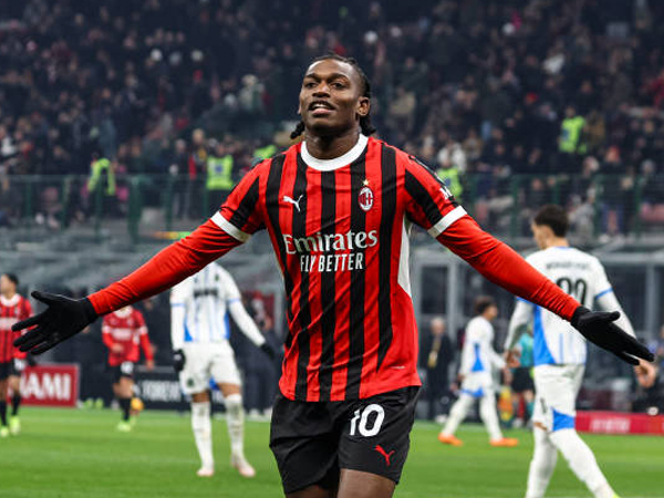 AC Milan Menang 6-1 Atas Sassuolo, Rafael Leao Bicara Tentang Kekeluargaan