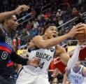 Milwaukee Bucks Hancurkan Pistons di Ajang Piala NBA