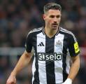 Fabian Schar Komentari Hasil Imbang Newcastle Saat Jamu Liverpool