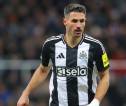 Fabian Schar Komentari Hasil Imbang Newcastle Saat Jamu Liverpool