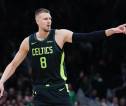 Kristaps Porzingis Memuji Rekan Setimnya setelah Sikat Pistons