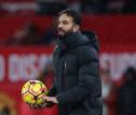 Gary Neville Sarankan Ruben Amorim Tiru Strategi Enzo Maresca di Man United