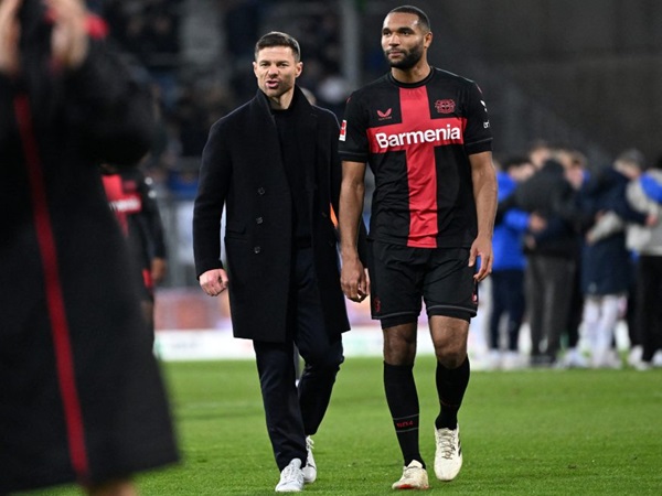 Xabi Alonso Kesampingkan Rumor Kepindahan Jonathan Tah ke Barca