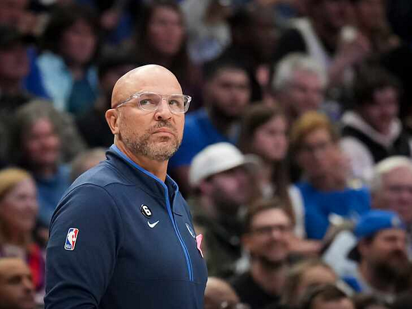 Jason Kidd Ucapkan Selamat Kepada Chris Paul Yang Pecahkan Rekornya