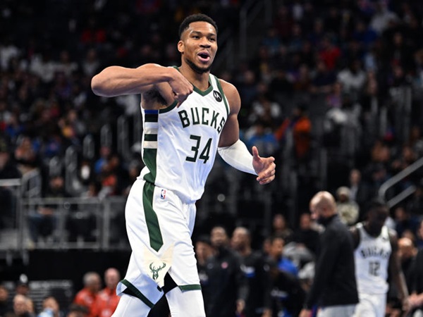 Giannis Antetokounmpo Ungkapkan Belajar dari Kekalahan Piala NBA Musim Lalu