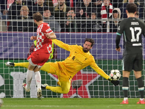 Liverpool Menang 1-0 Atas Girona, Alisson Becker Menjawab Keraguan