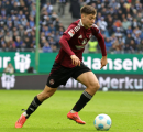 Butuh Tambahan Striker, VfB Stuttgart Ingin Pinjam Tzimas dari Nurnberg