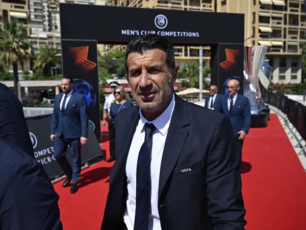 Luis Figo Bahas Mengenai Kepindahan dari Barcelona ke Real Madrid