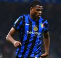 Momen Pertama Latihan di Inter, Denzel Dumfries Cuma Bawa Sepatu Kiri