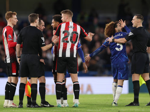 Kartu Kuning Kedua Marc Cucurella Usai Peluit Akhir Bikin Heboh Chelsea