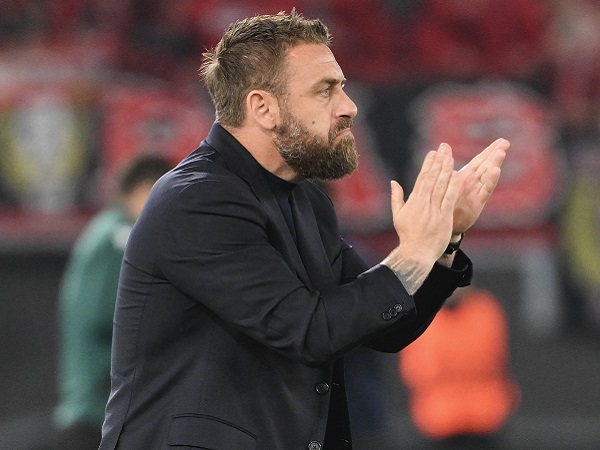 Cerita Awal Mula Daniele De Rossi Bermain Sebagai Gelandang Bertahan