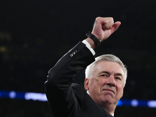 Carlo Ancelotti Menangkan Peltih Terbaik FIFA 2024