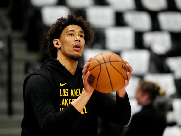 Jaxson Hayes Berupaya untuk Memperkuat Pergelangan Kaki