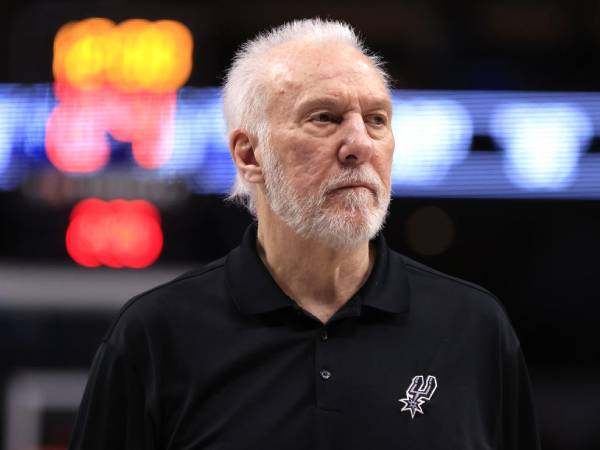 Gregg Popovich mengalami stroke ringan sekitar 2,5 jam sebelum pertandingan kandang melawan Minnesota pada 2 November. (Foto: AP)