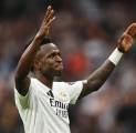 Vinicius Jr Ungkap Kegembiraan Menangkan Pemain Terbaik FIFA