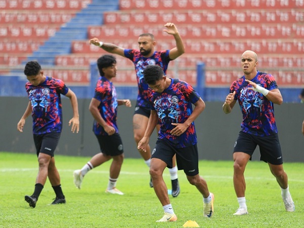 Skuat Arema FC dituntut lebih fokus ke depannya