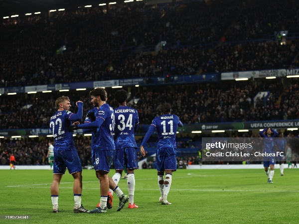 Chelsea mengalahkan Shamrock Rovers dengan skor telak 5-1