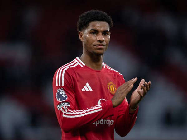 Marcus Rashford Dapat Spanduk Perpisahan dari Fans Manchester United