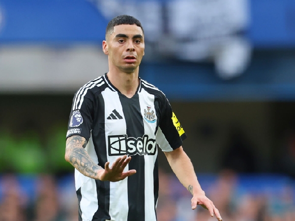 Eddie Howe membahas situasi Miguel Almiron di Newcastle United