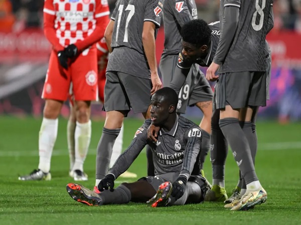 Ferland Mendy Berpeluang Tampil Saat Lawan Sevilla