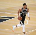 Giannis Antetokunmpo Tak Khawatir meski Bucks Dibantai Cavaliers