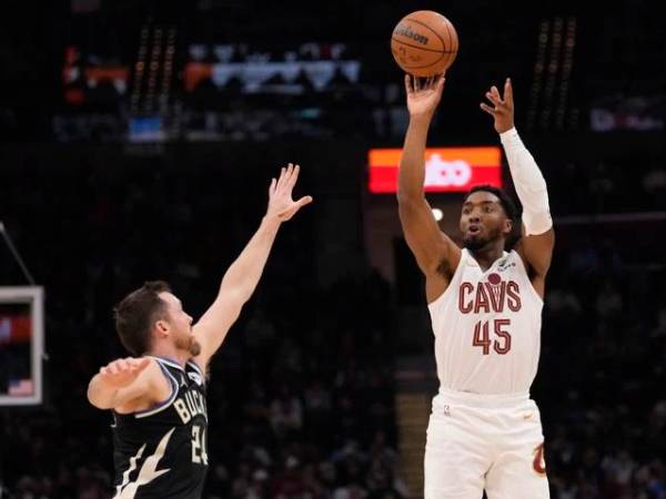 Hasil NBA: Cleveland Cavaliers Benamkan Milwaukee Bucks 124-101 | Liga ...