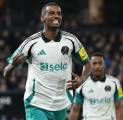 Cetak Hat-trick, Performa Apik Alexander Isak Dipuji Eddie Howe