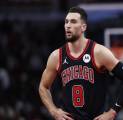 Lakers Kembali Dikabarkan Tertarik untuk Mendapatkan Zach LaVine