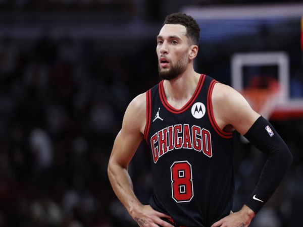 Lakers Kembali Dikabarkan Tertarik untuk Mendapatkan Zach LaVine