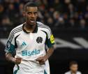 Newcastle United Optimis Bisa Pertahankan Alexander Isak