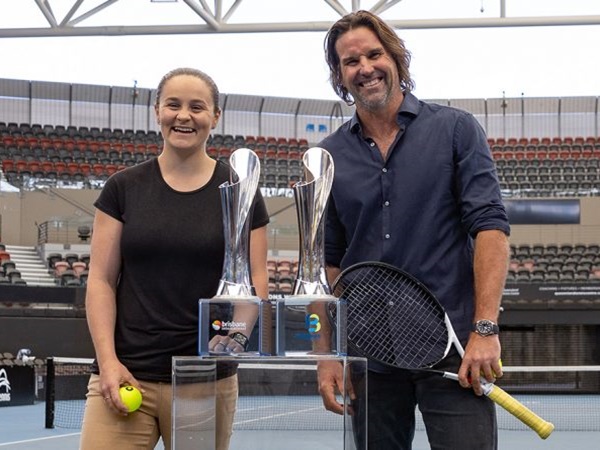 Ashleigh Barty Kembali Ke Lapangan Di Brisbane Dengan Kapasitas Sebagai ini