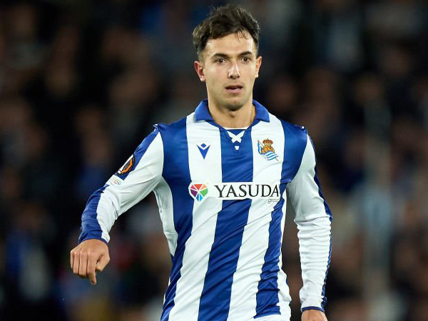 Direktur Real Sociedad Tanggapi Rumor Martin Zubimendi Bakal ke Inggris