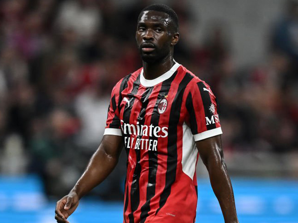 Juve Manfaatkan Supercoppa Italiana Untuk Dekati Fikayo Tomori