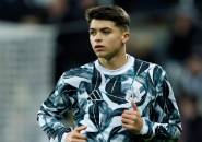 Lewis Miley Fokus Kembali ke Tim Utama Newcastle Usai Pemulihan Cedera