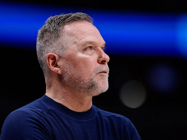 Mike Malone Kesal Dengan Rumor Trade Yang Menyerbu Pemain Nuggets