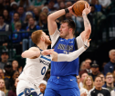 NBA Christmas Game: Doncic Cedera, Mavericks Tumbang Dari Timberwolves