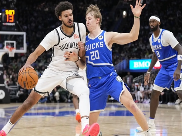 Cameron Johnson Bikin Milwaukee Bucks Kembali Nyungsep