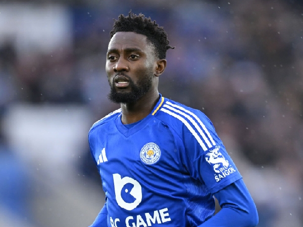 Wilfred Ndidi Yakin Van Nistelrooy Bisa Selamatkan Leicester dari Degradasi