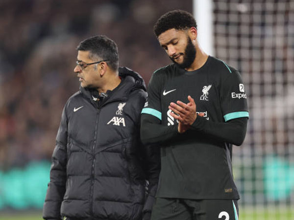 Joe Gomez Cedera Hamstring, Liverpool Krisis Bek Jelang Laga Krusial