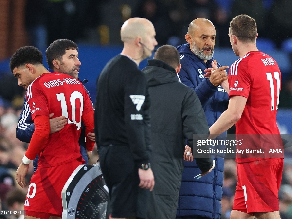 Nottingham Forest menaklukkan Everton di Goodison Park