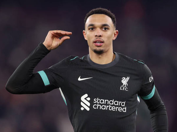 Selebrasi Trent Alexander-Arnold Buat Fans Liverpool Berspekulasi