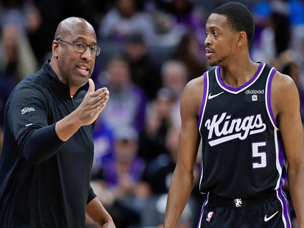 De'Aaron Fox Bantah Terlibat Keributan dengan Mike Brown