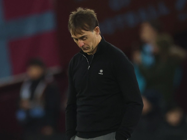 Julen Lopetegui berada dalam tekanan besar di West Ham United