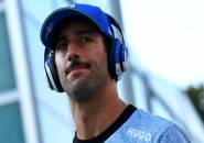 Jacques Villeneuve Senang Kritikan Setelah Ricciardo Terdepak