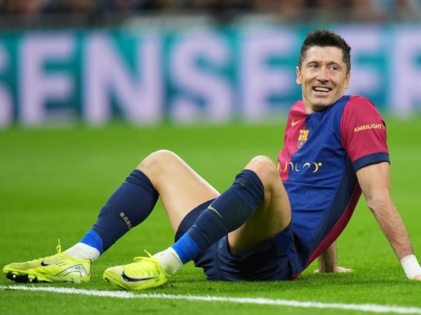 Robert Lewandowski Memimpin Perlombaan Pichichi