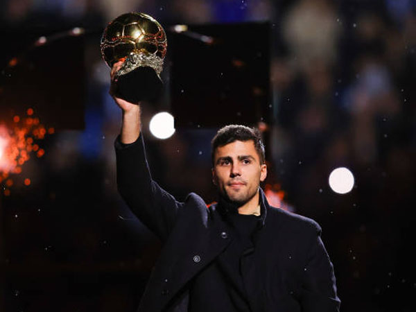 Rodri Balas Komentar Cristiano Ronaldo Terkait Ballon d'Or 2024