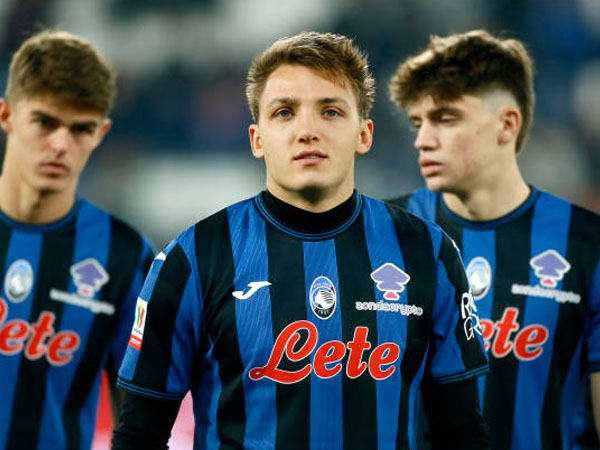 Arsenal dan Aston Villa Pantau Striker Andalan Atalanta, Mateo Retegui